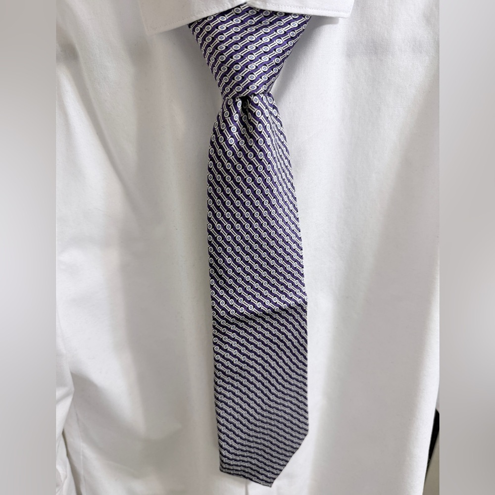 Jos. A. Bank Purple and White Patterned Tie